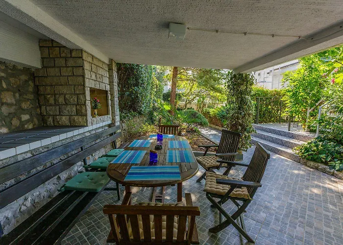 Apartment Traumhaftes Direkt Am Mit Parkplatz, Meerblick, Waschmaschine Crikvenica